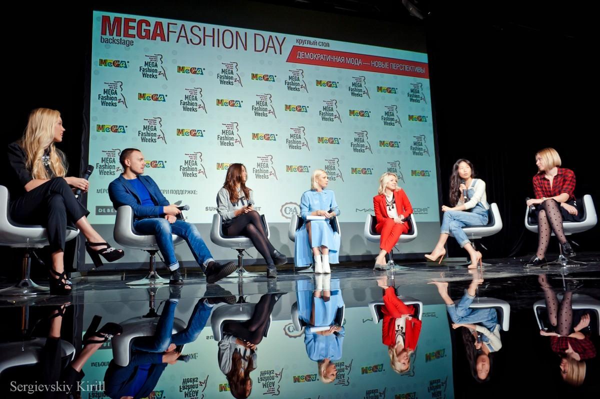 светодиодный экран на шоу MEGA Fashion Tour