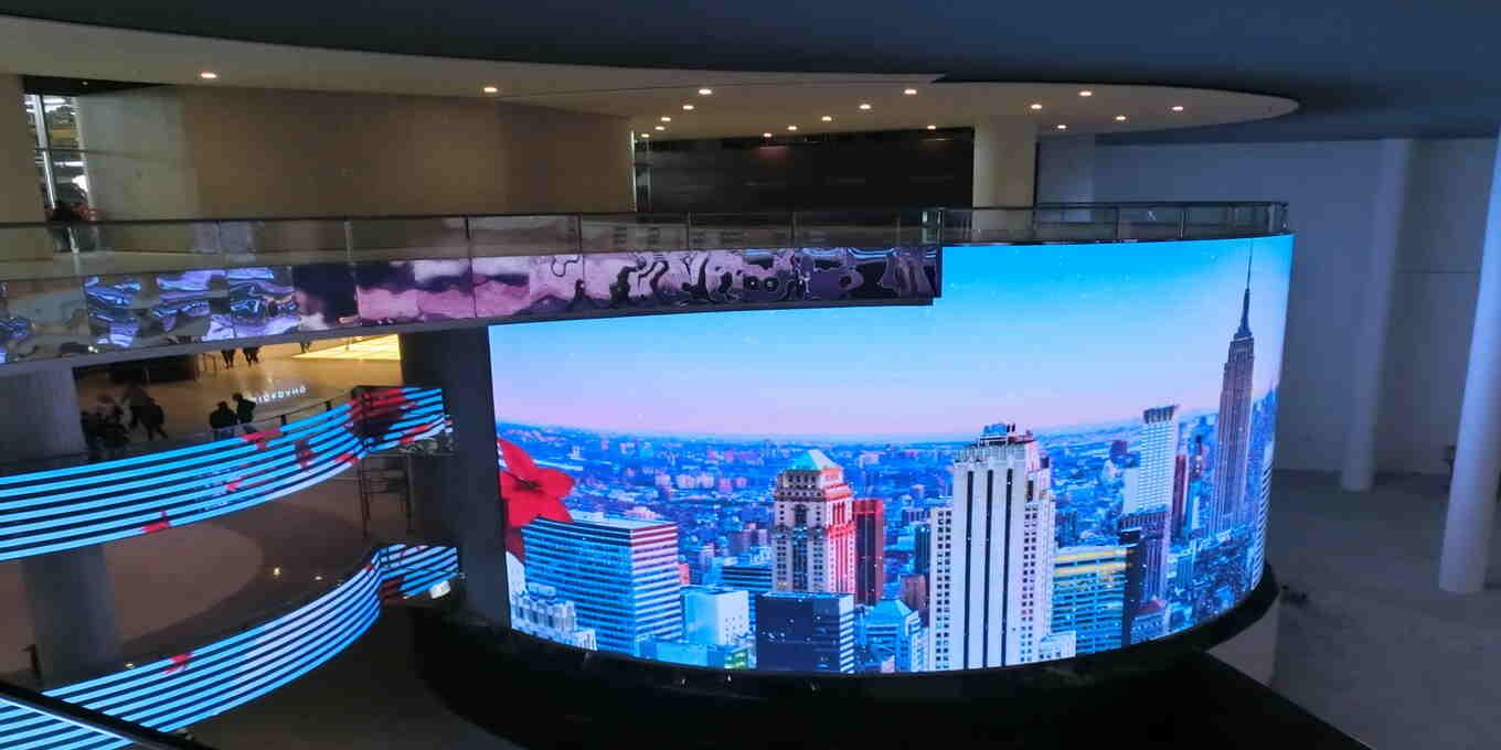 Светодиодные экраны для торгово-развлекательного центра